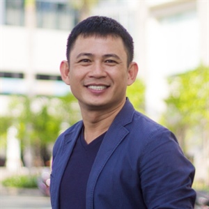 Chinh Le Nhat Truong